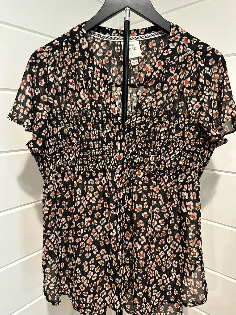 Knox Rose Black Leopard-Print Smocked-Waist Blouse - Picture 3 of 12